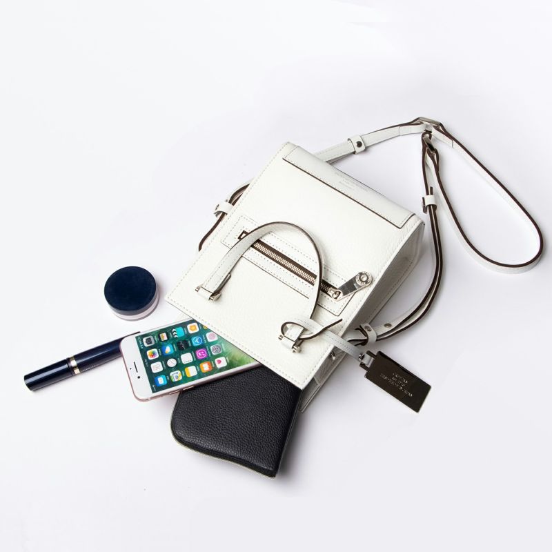 000000000913-07-l.jpg?t=