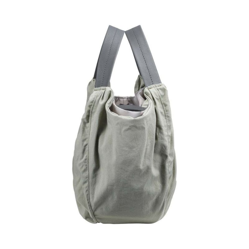 オーク真横(側面)