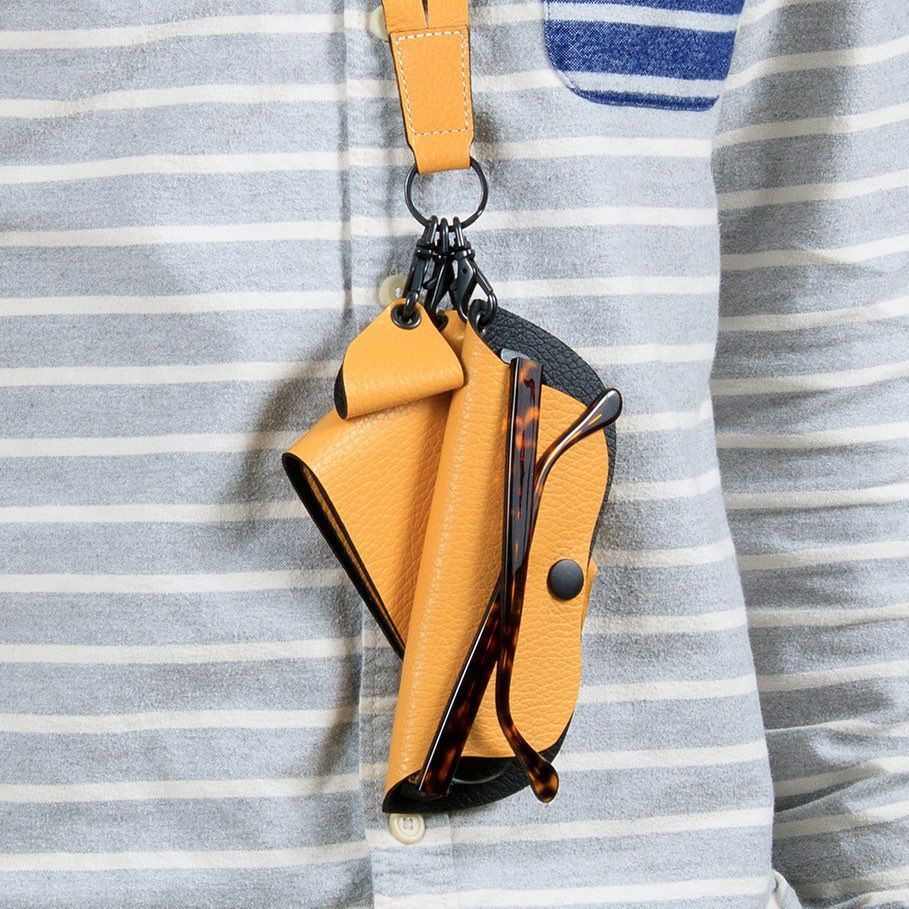 ネックストラップ（別売り）装着イメージ