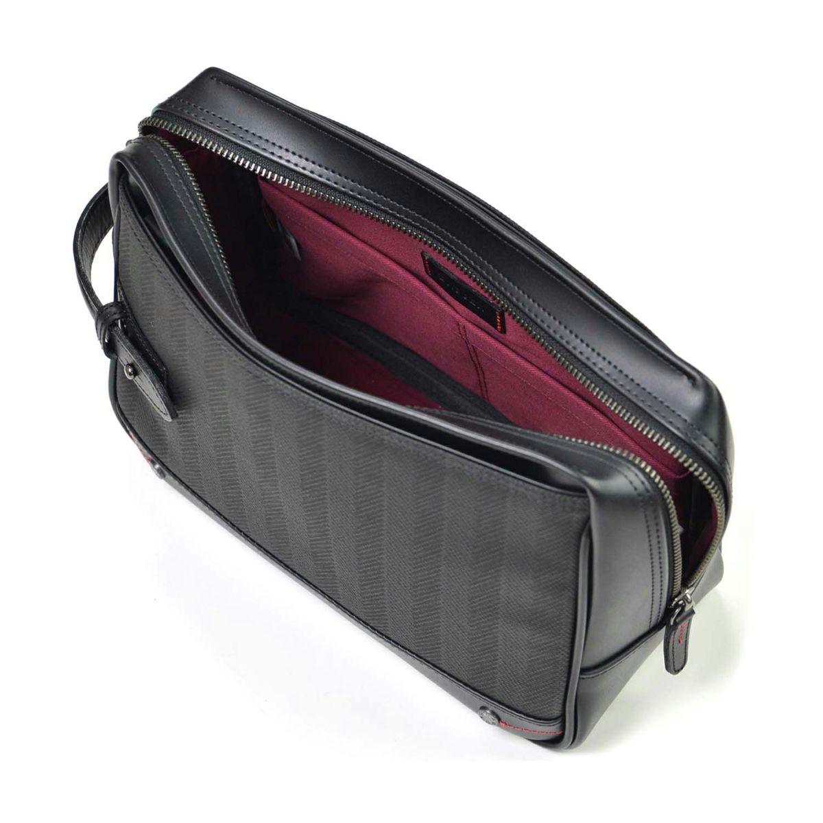 上部ファスナー付近